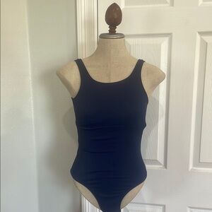Lands end One-Piece Swimsuit solid navy blue shelf bra high neck women’s size 4
